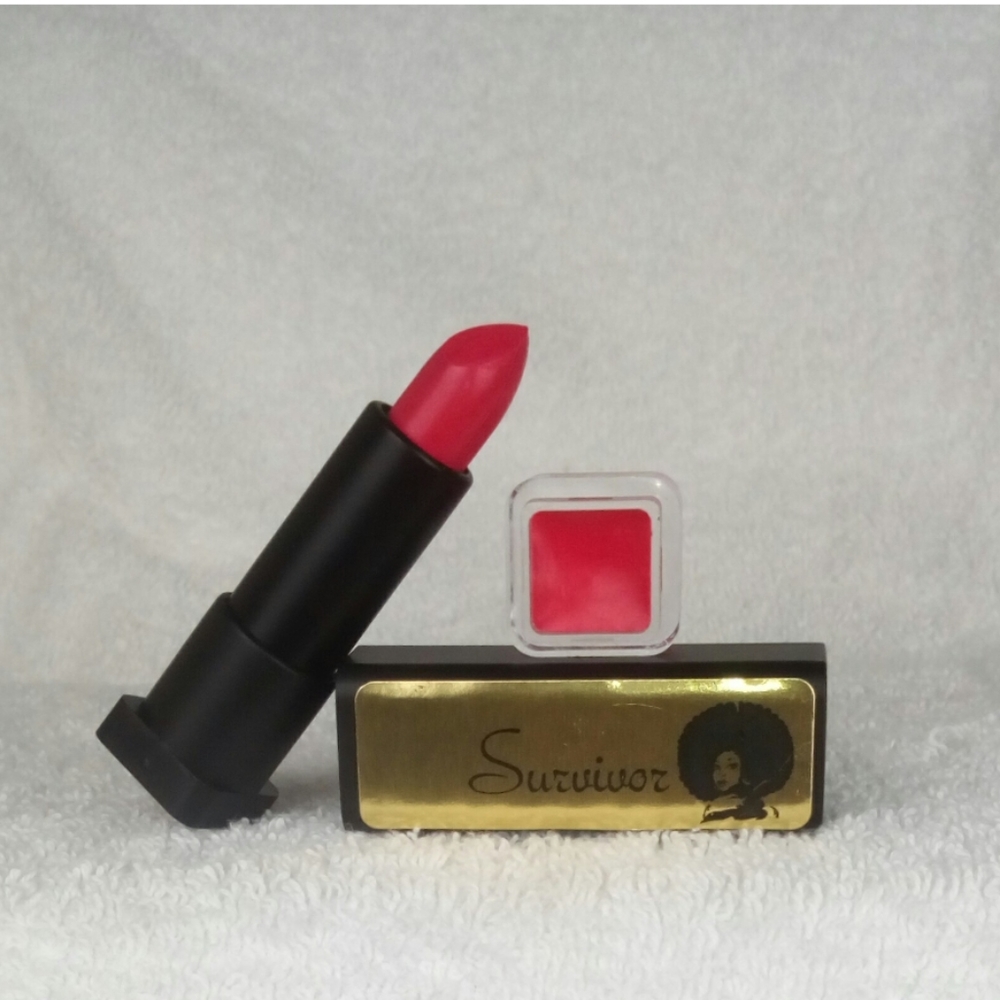 Boldly Beautiful Bright pink Lipstick/Lipgloss